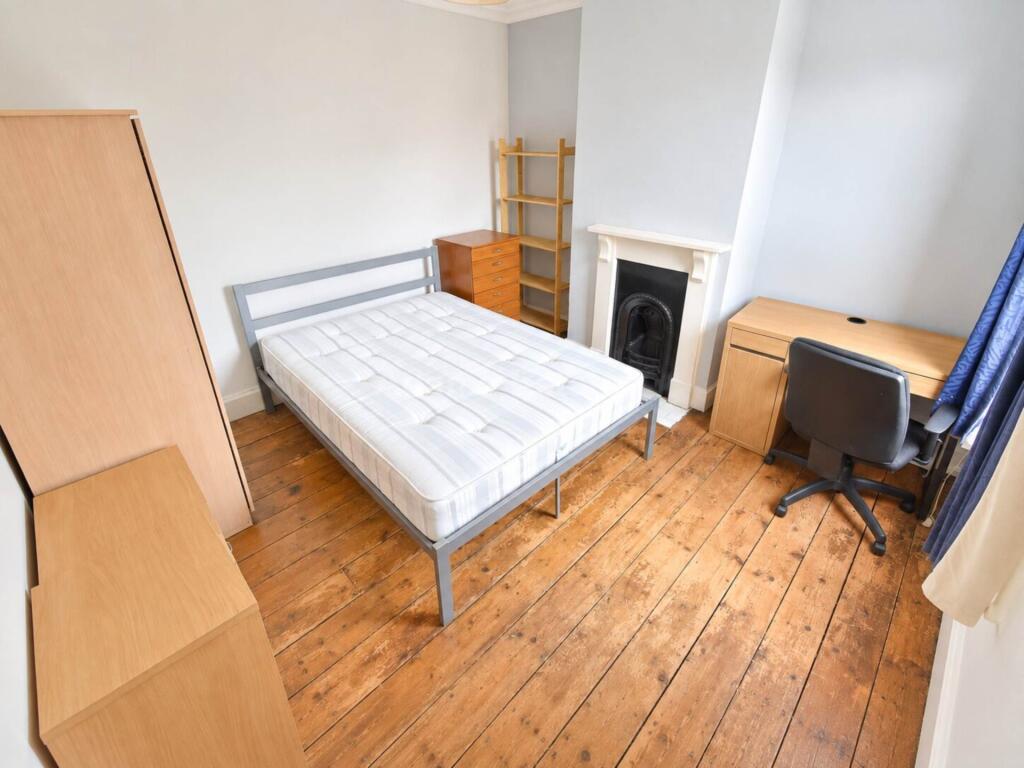 House in Reading - View 4