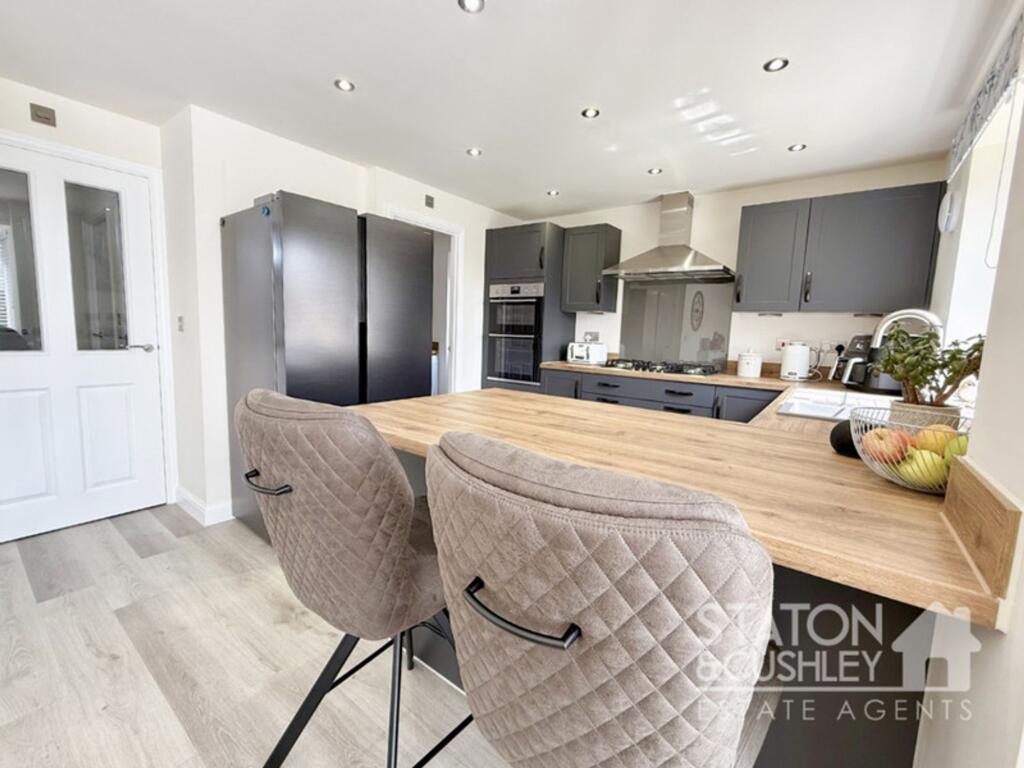 Dragonfly View, Sutton-In-Ashfield, NG17 - View 4