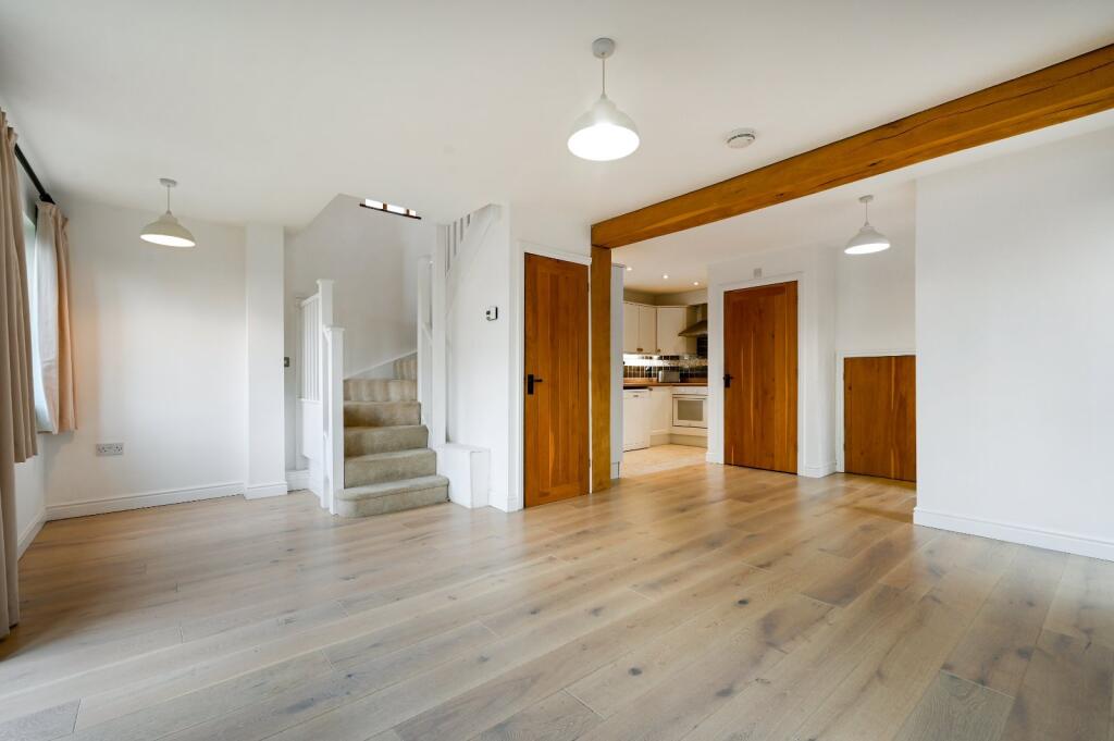 House in Tonbridge - View 2