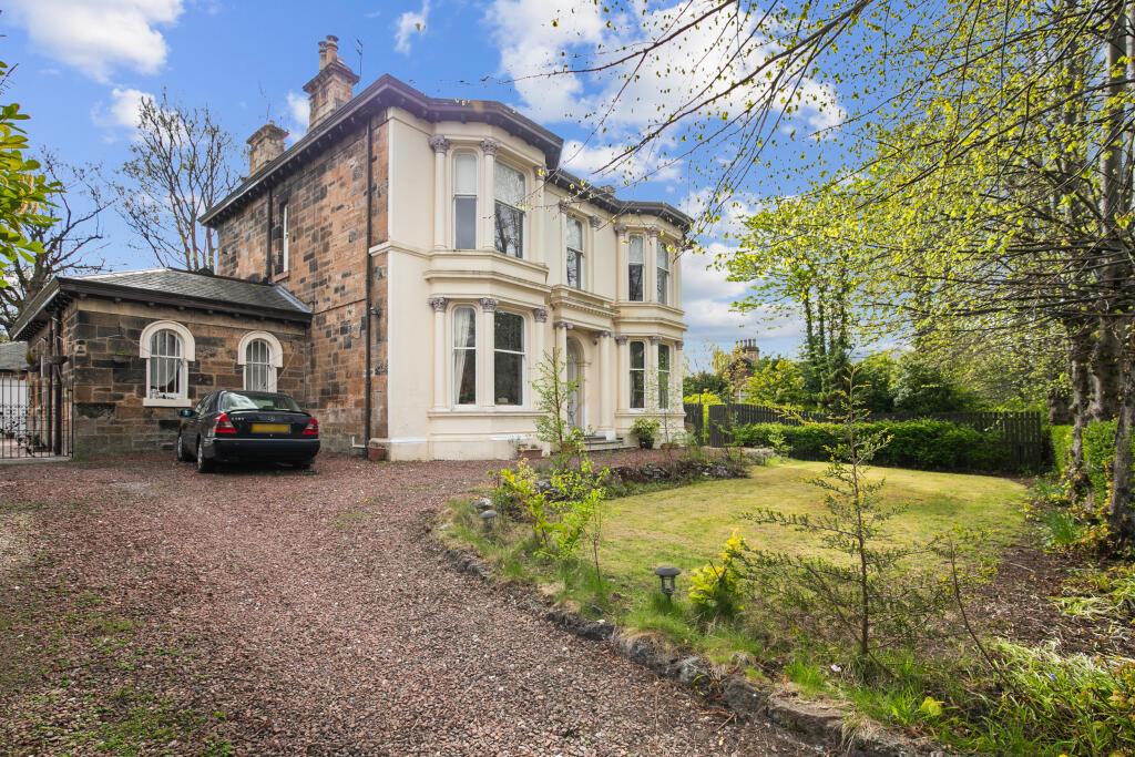 Main image of property: 25 Maxwell Drive, Pollokshields, Glasgow, G41