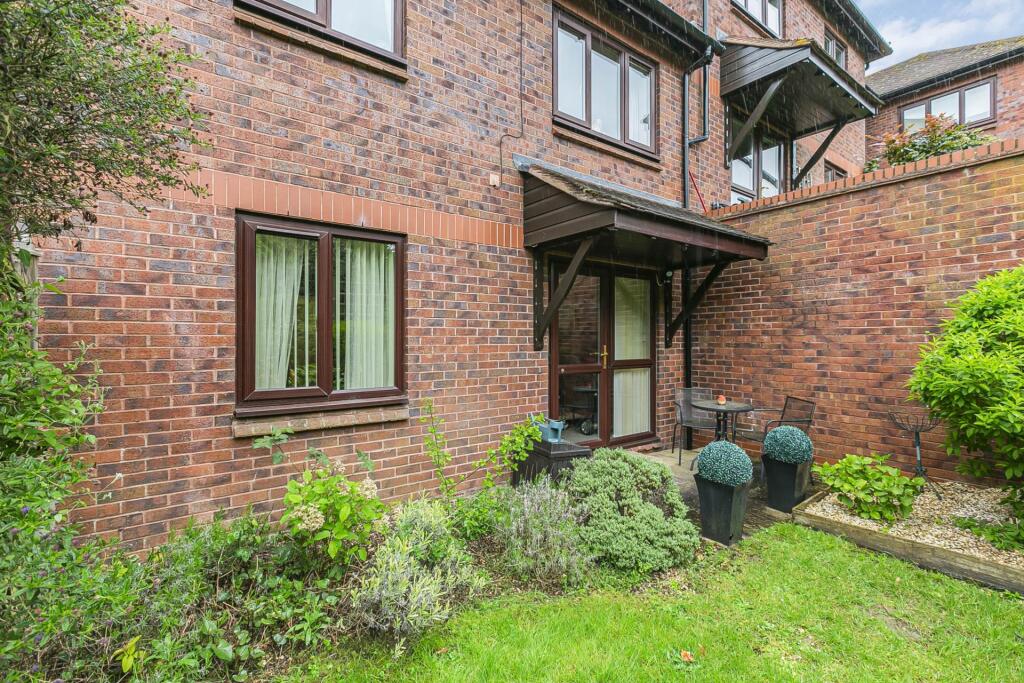 Main image of property: The Ridgeway, Codicote