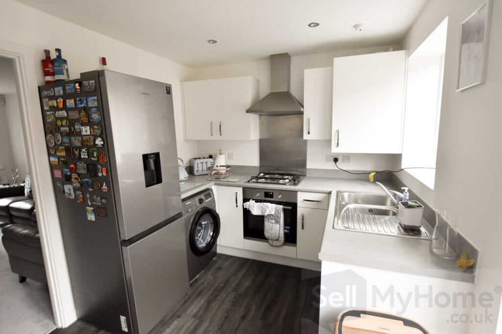 House in Broxtowe, Greasley - View 5