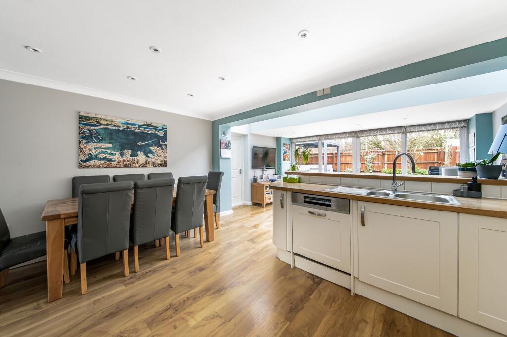 Main image of property: Abbey Brook, Didcot, OX11