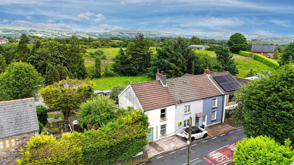 Mathews Terrace, Penycoedcae, Pontypridd, Rhondda Cynon Taf - View 3