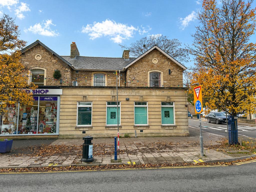 Main image of property: 40a High Street, Portishead, Bristol, Somerset, BS20