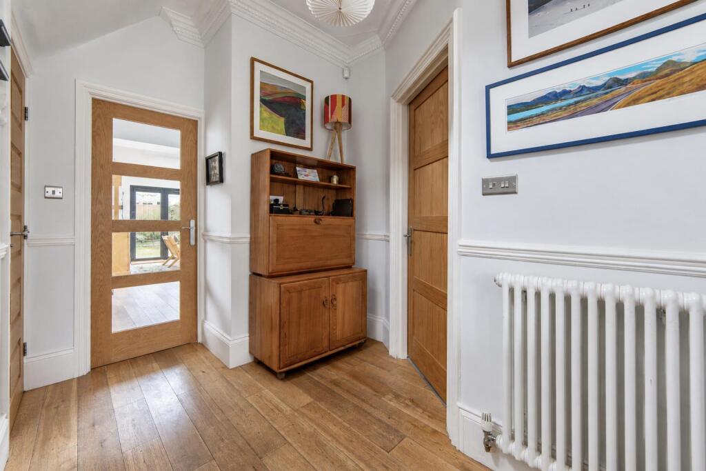 House in Newcastle upon Tyne - More