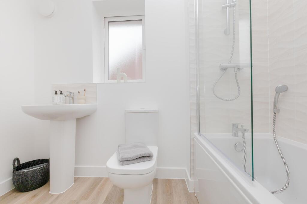 Meadow View, Walshes Road, TN6 image 3