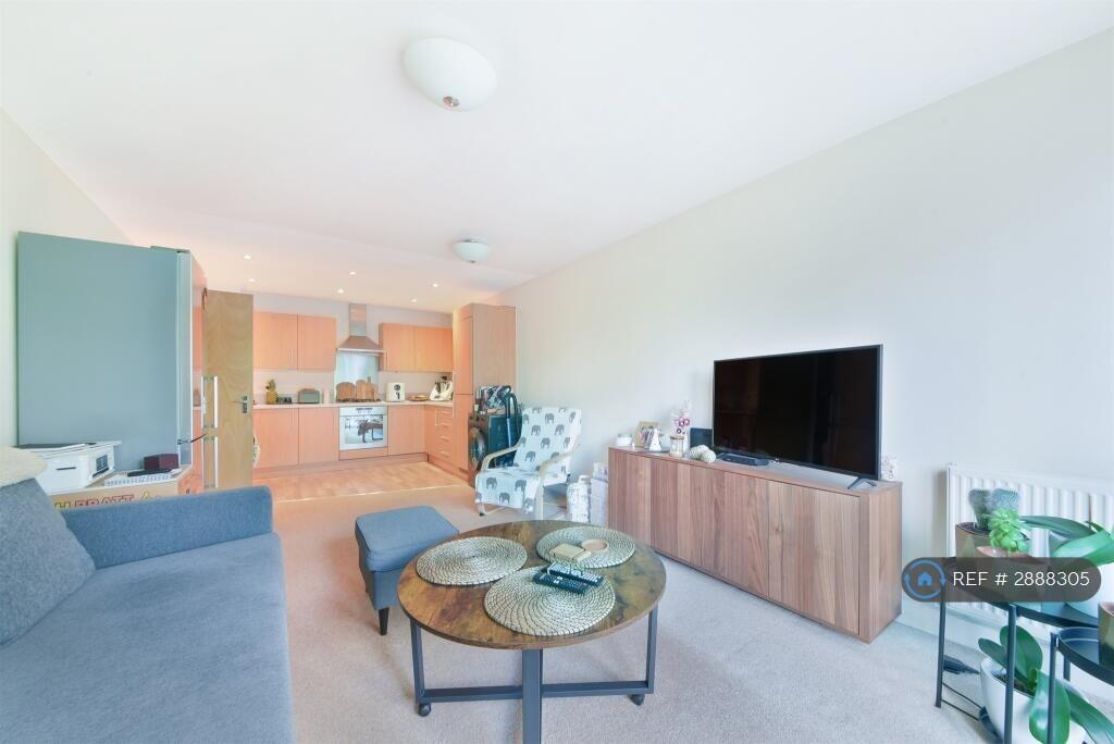 Main image of property: Kendra Hall Road, Croydon, CR2