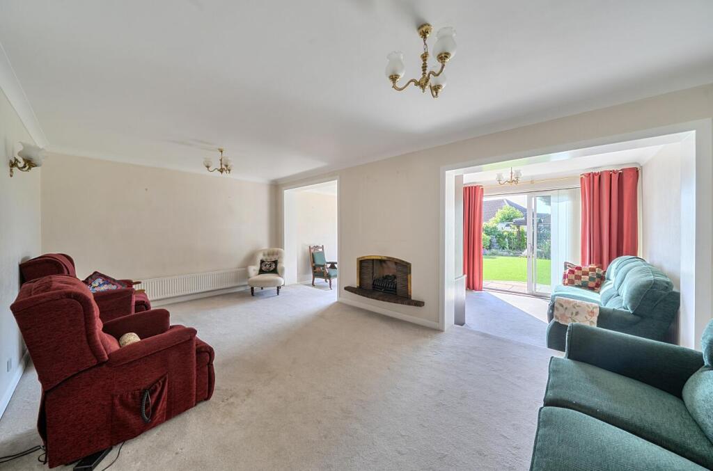 Duncan Way, Bushey, WD23 photo 3
