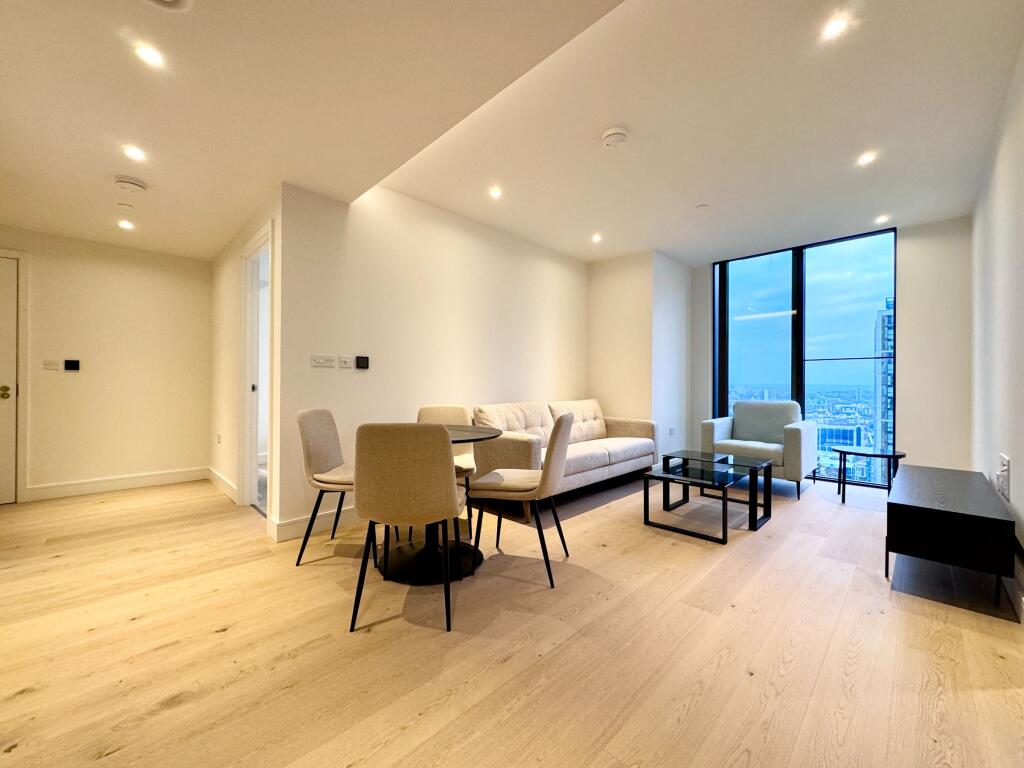 Main image of property: Apartment 2709, Harcourt Tower