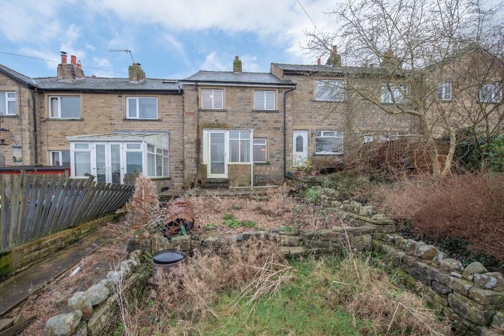 Main image of property: 8 Dale View, Steeton BD20 6PN