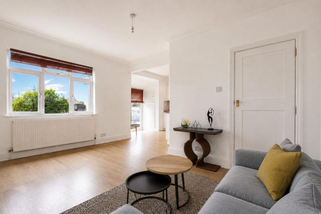 Apartment in London - View 2