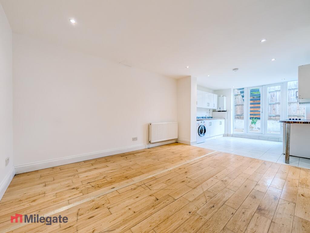 Main image of property: Norwood High Street, London, SE27
