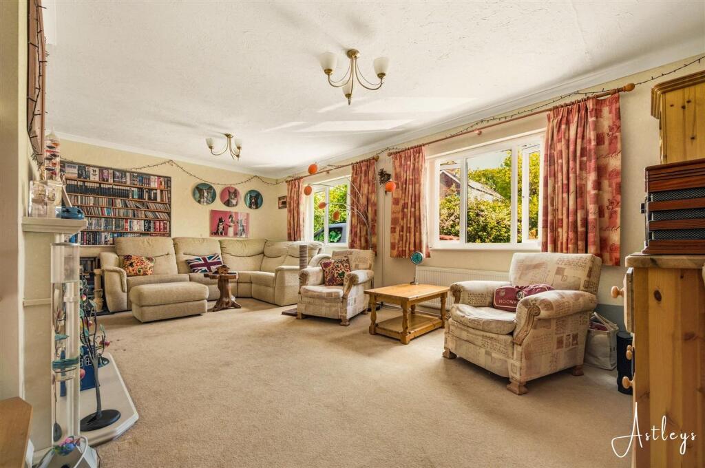 House in Swansea - View 2