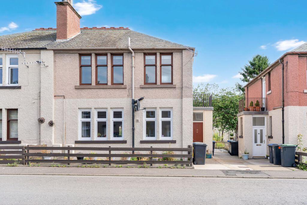 Main image of property: 20 George Place, Peebles EH45 8DW