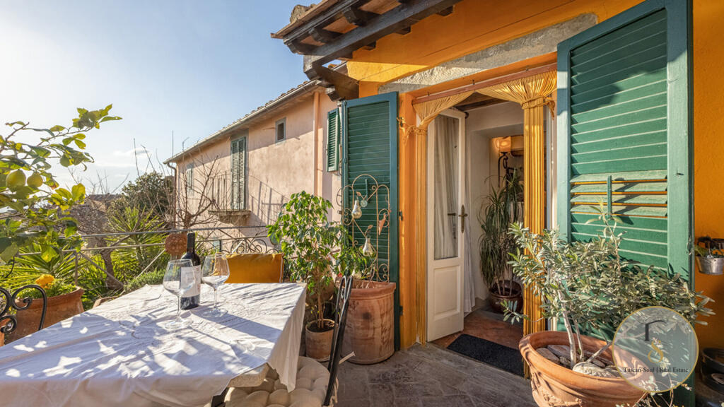 Main image of property: Tuscany, Arezzo, Arezzo
