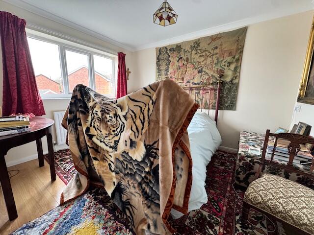 House in East Lindsey, Louth - More