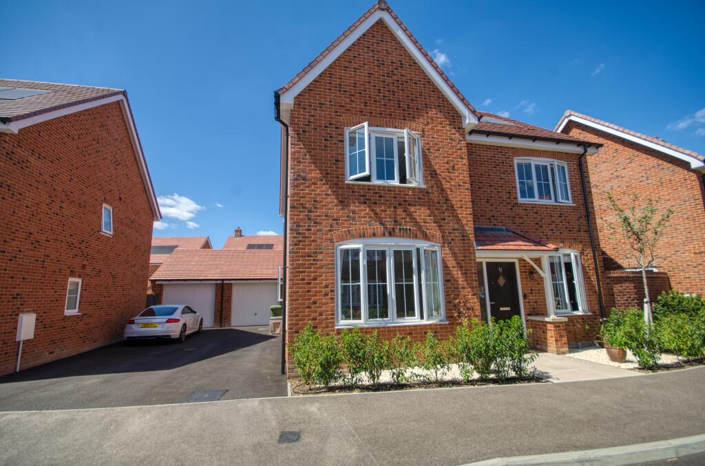 Main image of property: Oakland Road, Boorley Green, Botley, Hampshire