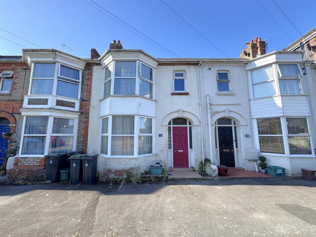 Main image of property: Cassiobury Road, Weymouth