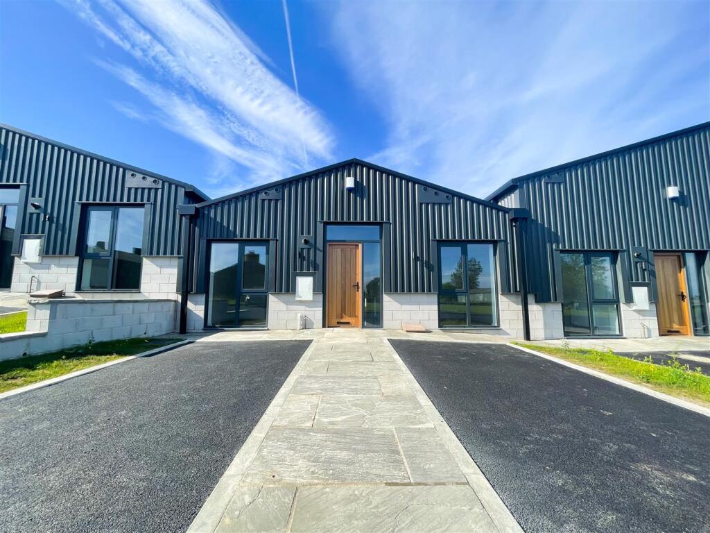 Main image of property: Sykedale Croft, Dungworth, S6