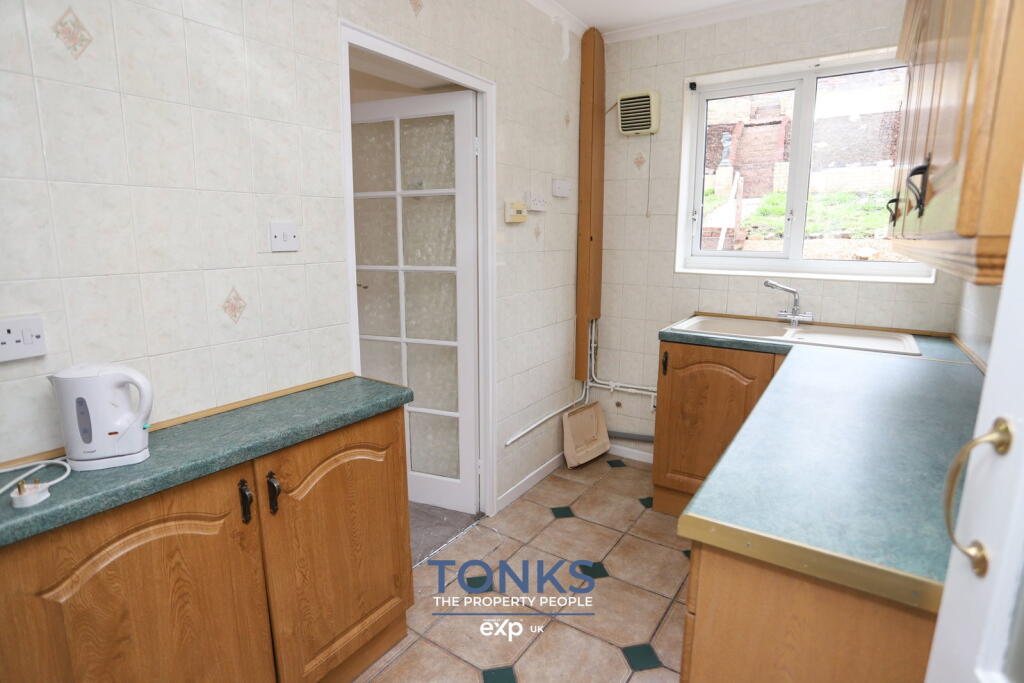 House in Wolverhampton - View 5