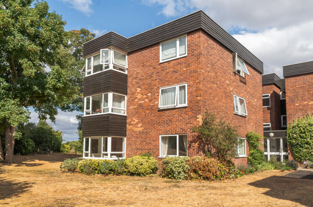 Main image of property: Mount Felix, Walton On Thames, Surrey, KT12