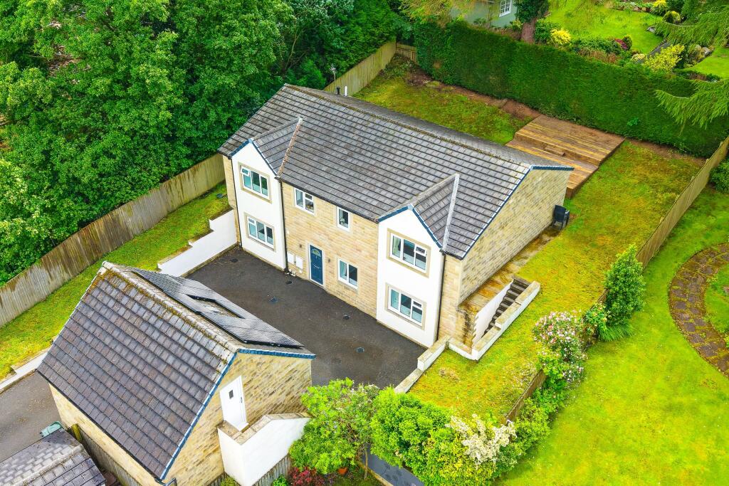 Main image of property: 56a Ben Rhydding Road, Ilkley, LS29 8RN