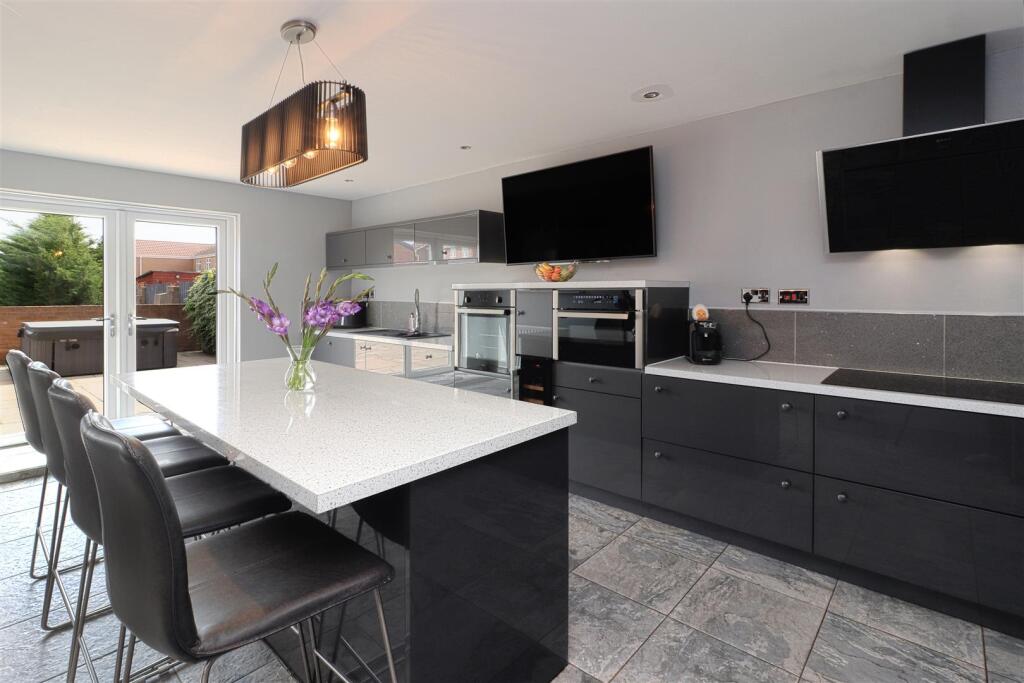 House in Newcastle upon Tyne - View 4