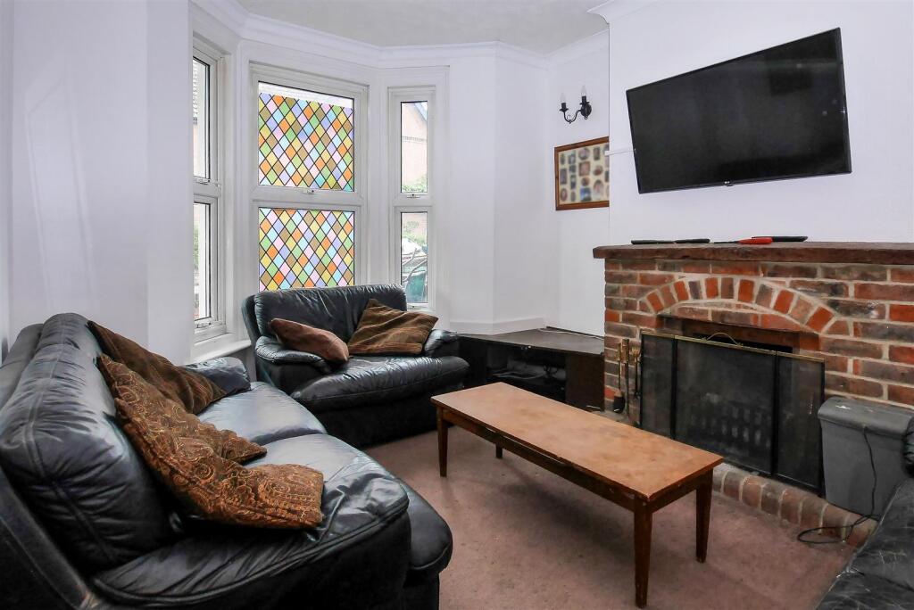 House in Arun, Wick, Littlehampton - View 2