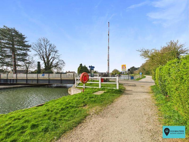 House in Stroud, Fretherne North, Fretherne with Saul - View 5