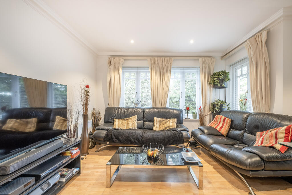 Cambridge Road, Twickenham, TW1 photo 5