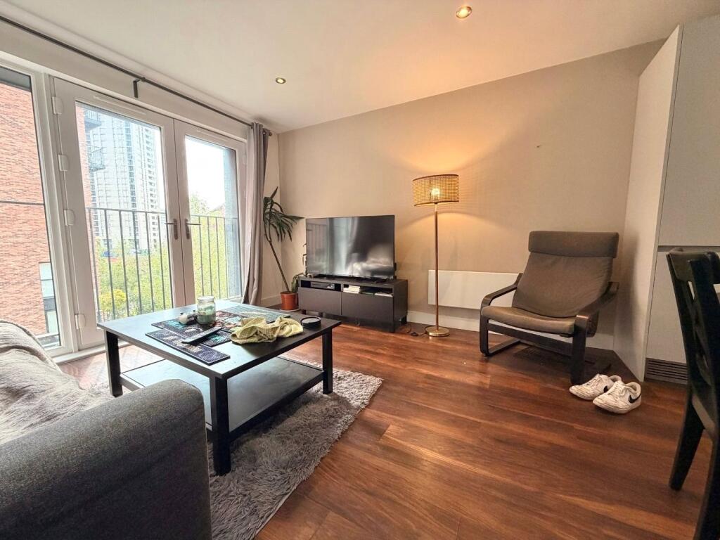 Apartment in Manchester - More