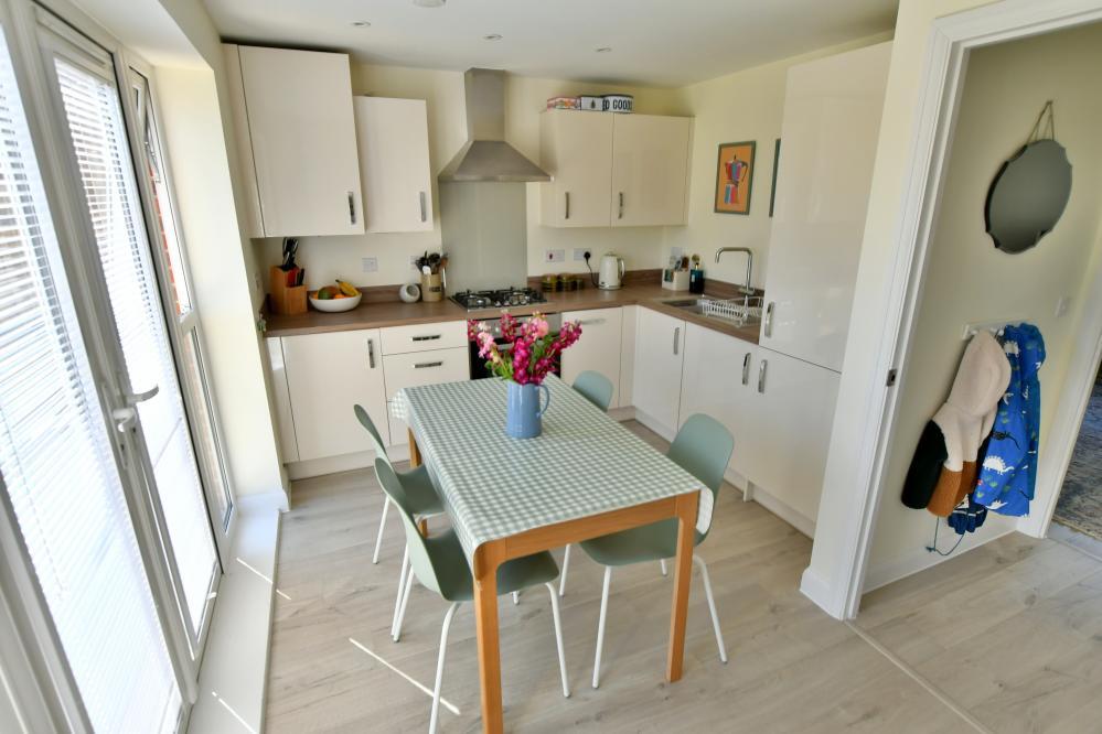House in Wimborne Minster, Quarter Jack Park, St Johns - View 5
