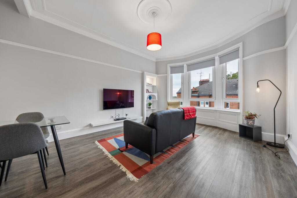 Main image of property: 8 Hazel Avenue, Flat 3/1, Muirend, Glasgow, G44