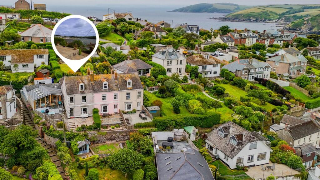 Main image of property: 1 Providence Place, Polruan, PL23 1PU