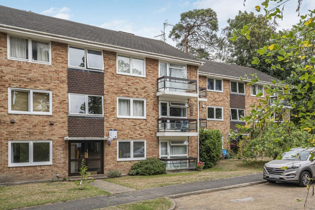 Main image of property: Hillbrook Gardens, Weybridge, Surrey, KT13