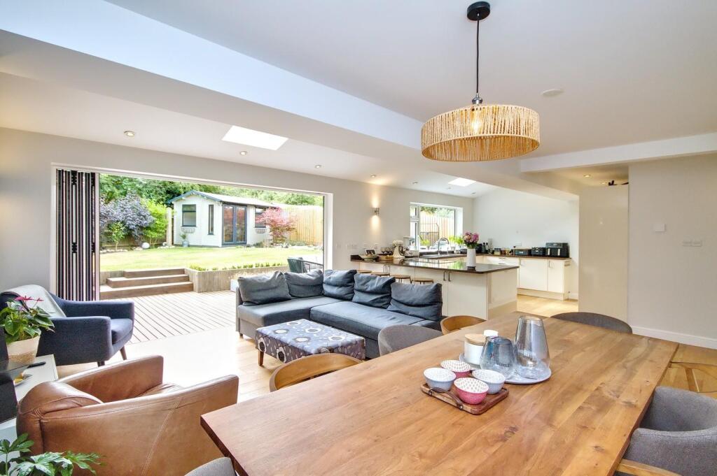 Devonshire Close, Boughton, Northampton – pohled 2