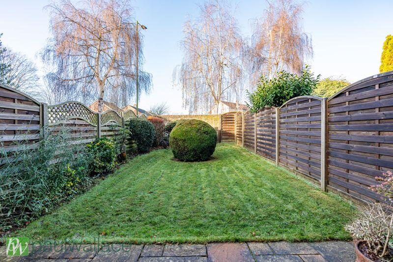 Mill Lane Close, Broxbourne | Chain Free | West-Facing Garden | Walking Distance to Broxbourne Station photo 4