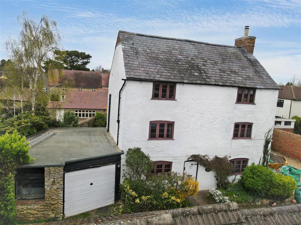 Main image of property: Puddingbag Lane, Bozeat, Wellingborough