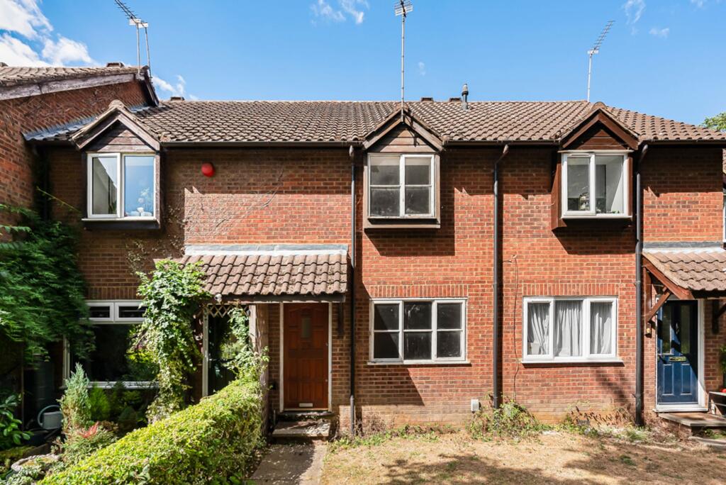 Main image of property: Oak Tree Close, Hertford, SG13