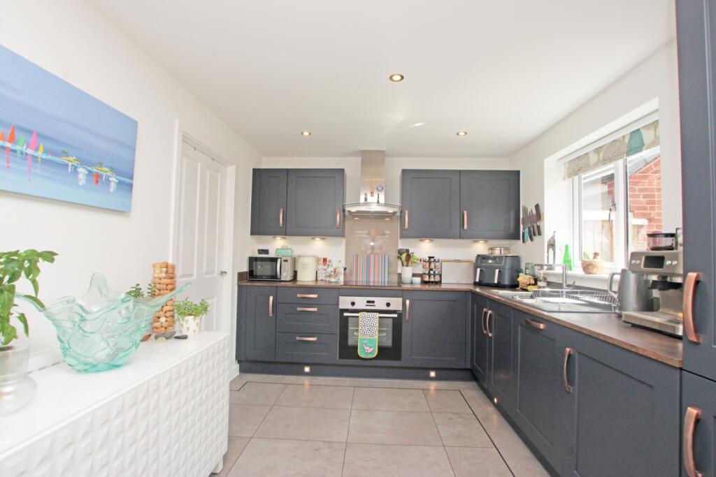 House in Harborough, Great Glen - View 4