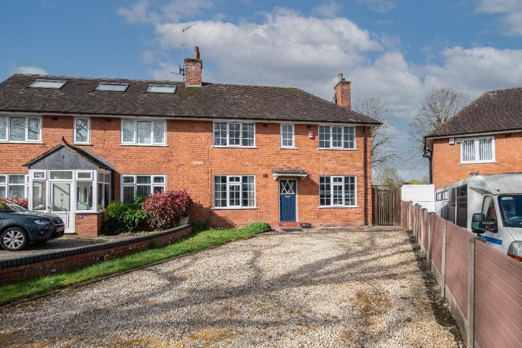 Main image of property: Selly Oak Road, Birmingham, B30