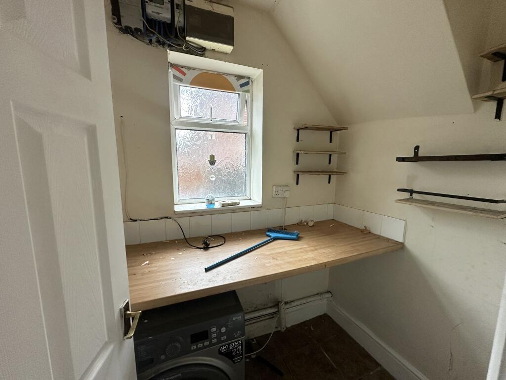 House in Doncaster, Rossington - View 5