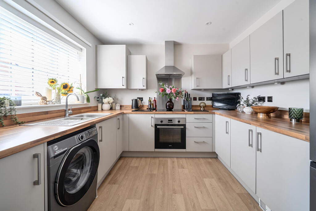 House in Milton Keynes - View 2