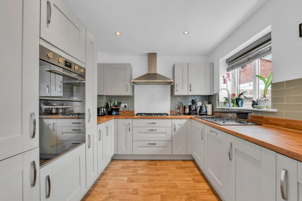Marigold Crescent,Shepshed,Leicestershire,LE12 9WP photo 4
