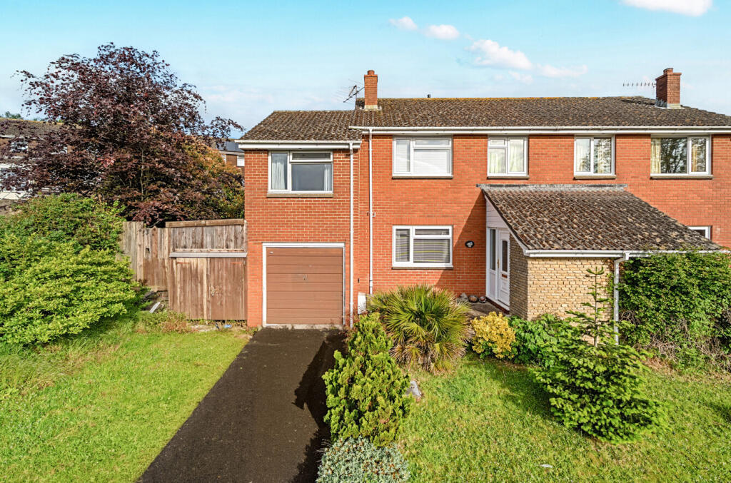 4-bed semi-detached on Headway Rise, Teignmouth, Devon, £280,000