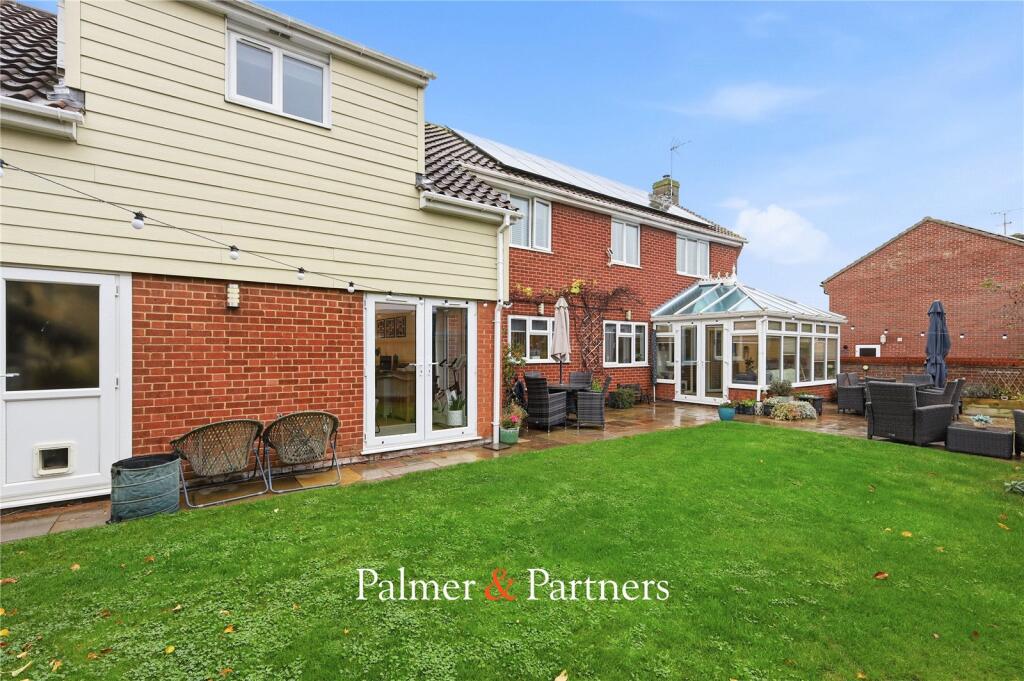 Henniker Gate, Chelmer Village, Chelmsford, Essex, CM2 photo 3