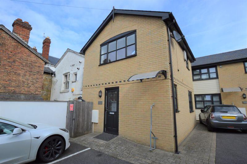 Main image of property: 1 Bedroom End of Terrace House with Allocated Parking off Camden Rd, TN1