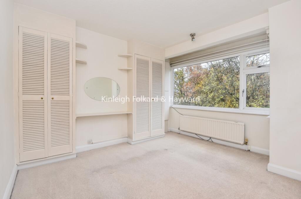 House in London - View 3
