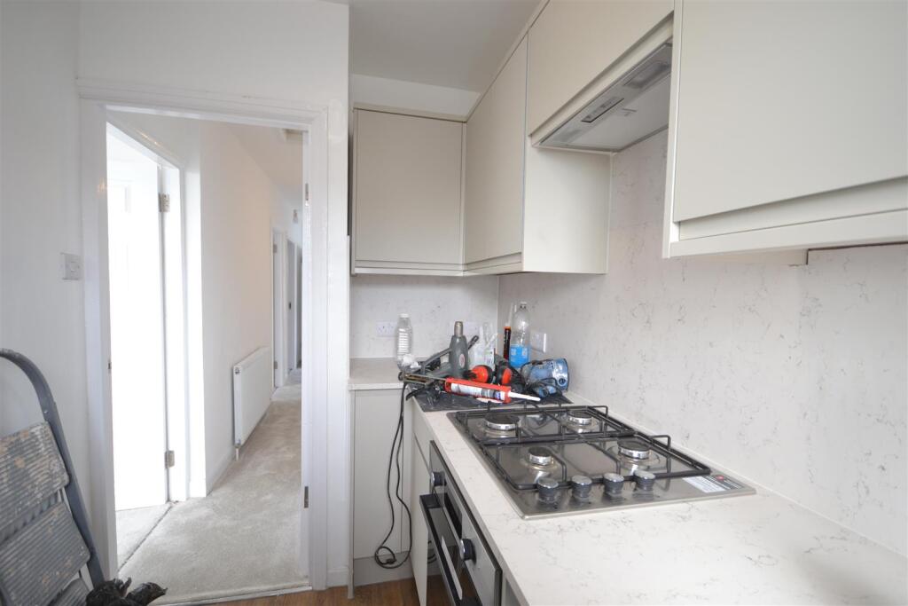 Apartment in Brighton - View 5